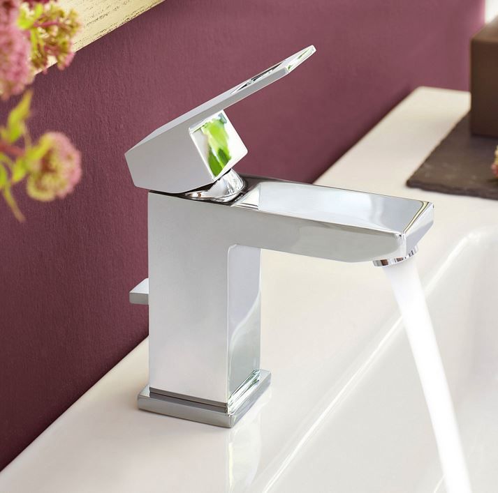 Смеситель для умывальника Grohe Eurocube M-Size 23445000 с гарантией и доставкой по всему Казахстану Смеситель для умывальника Grohe Eurocube M-Size 23445000 большой выбор под ваш дизайн!