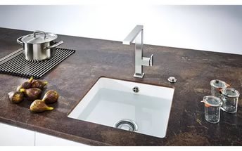 Мойка Franke Kubus KBK 110-40 белая 126.0335.711 в интернет-магазине Sumom.kz Мойка Franke Kubus KBK 110-40 белая 126.0335.711 в интернет-магазине Sumom.kz
