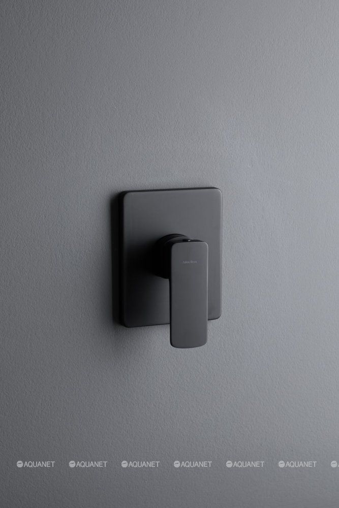 5.21015-31 INFINITY X1 Смеситель встр. для душа, 1 выход, Kerox, Easy box, черн.мат большой выбор под ваш дизайн!