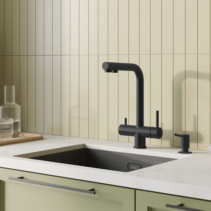Смеситель для кухни с выдвижным изливом и каналом для фильтра, черный матовый, Umbra, IDDIS, UMBBLPFi05 большой выбор под ваш дизайн!