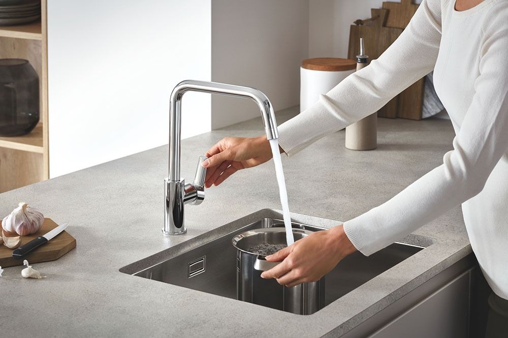 Смеситель для мойки GROHE Eurosmart, U-образный высокий излив, матовый черный 305672430 большой выбор под ваш дизайн!