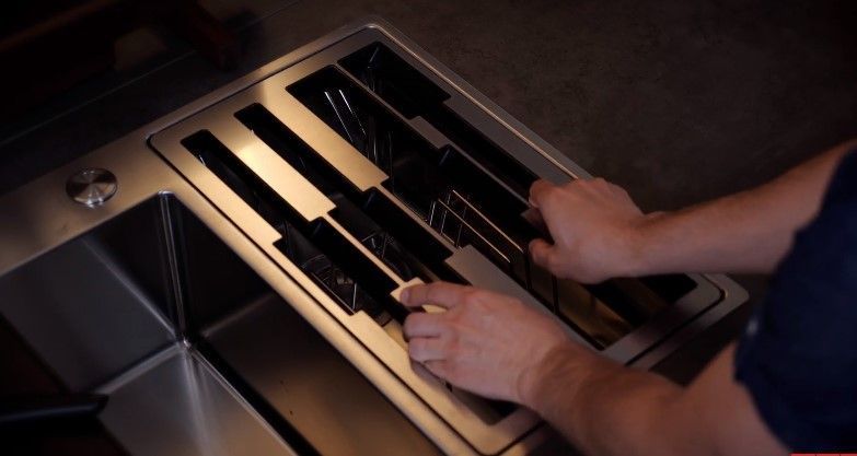 Мойка из нержавеющей стали Franke Box Center BWX 220-54-27 TL 127.0538.259 в интернет-магазине Sumom.kz Мойка из нержавеющей стали Franke Box Center BWX 220-54-27 TL 127.0538.259 в интернет-магазине Sumom.kz