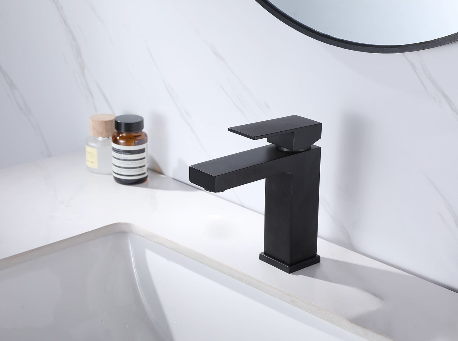 Смеситель ABBER Daheim AF8210B для раковины, черный матовый большой выбор под ваш дизайн!