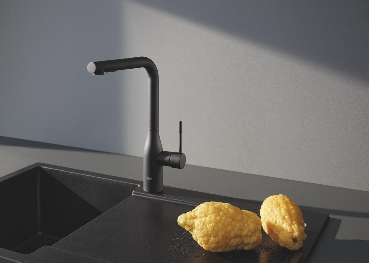 Смеситель для раковины GROHE Essence однорычажный, фантомный чёрный 30504KF0 большой выбор под ваш дизайн!