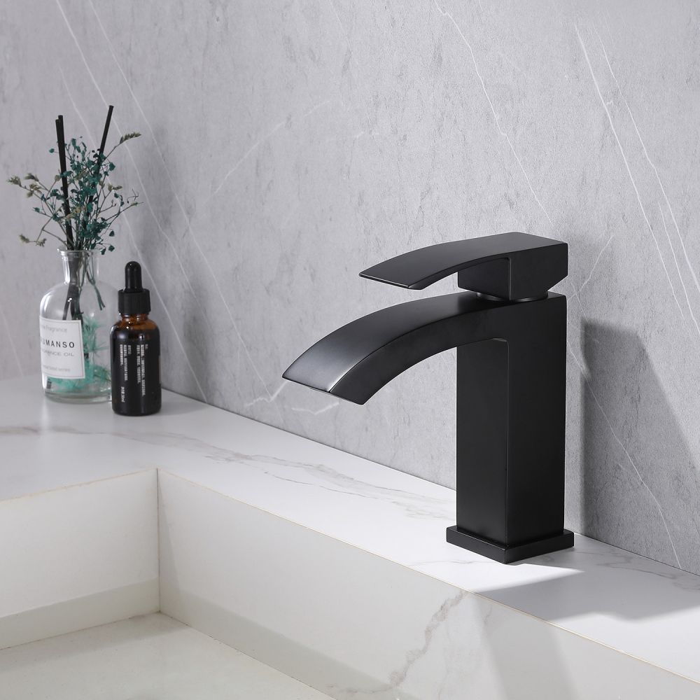 Смеситель ABBER Wasserfall AF8610B для раковины, черный матовый с гарантией и доставкой по всему Казахстану Смеситель ABBER Wasserfall AF8610B для раковины, черный матовый большой выбор под ваш дизайн!