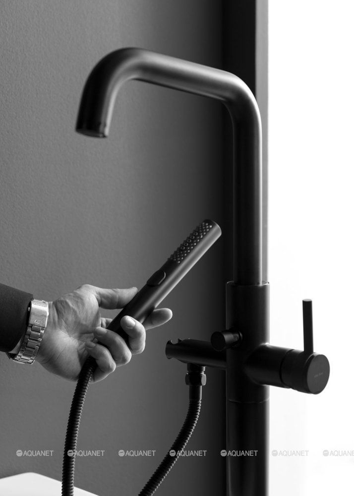 5.31008-31 PRIORITY Cмеситель напольный, высота 1037мм, Kerox, Easy box, черн.мат большой выбор под ваш дизайн!