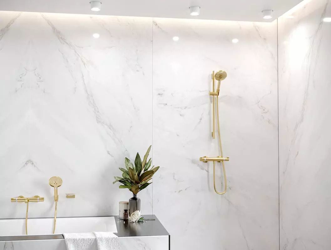 Штанга для душа 65 см со шлангом Hansgrohe Unica HG28632990, золото в интернет-магазине Sumom.kz
