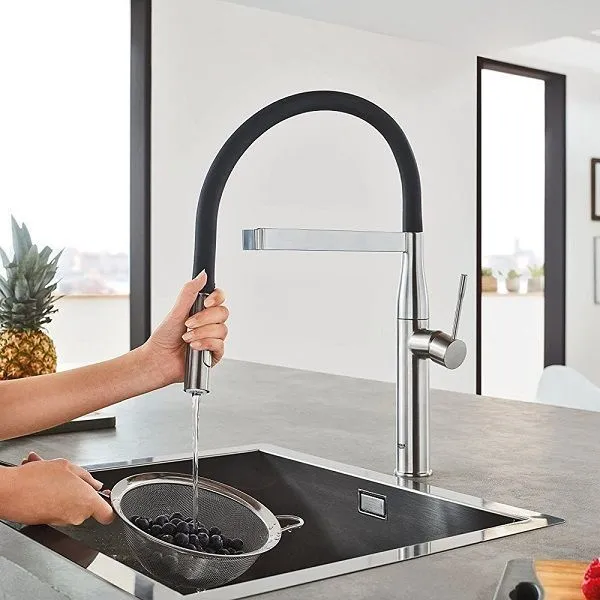 Смеситель для кухни Grohe Essence 30294000 с гарантией и доставкой по всему Казахстану Смеситель для кухни Grohe Essence 30294000 большой выбор под ваш дизайн!