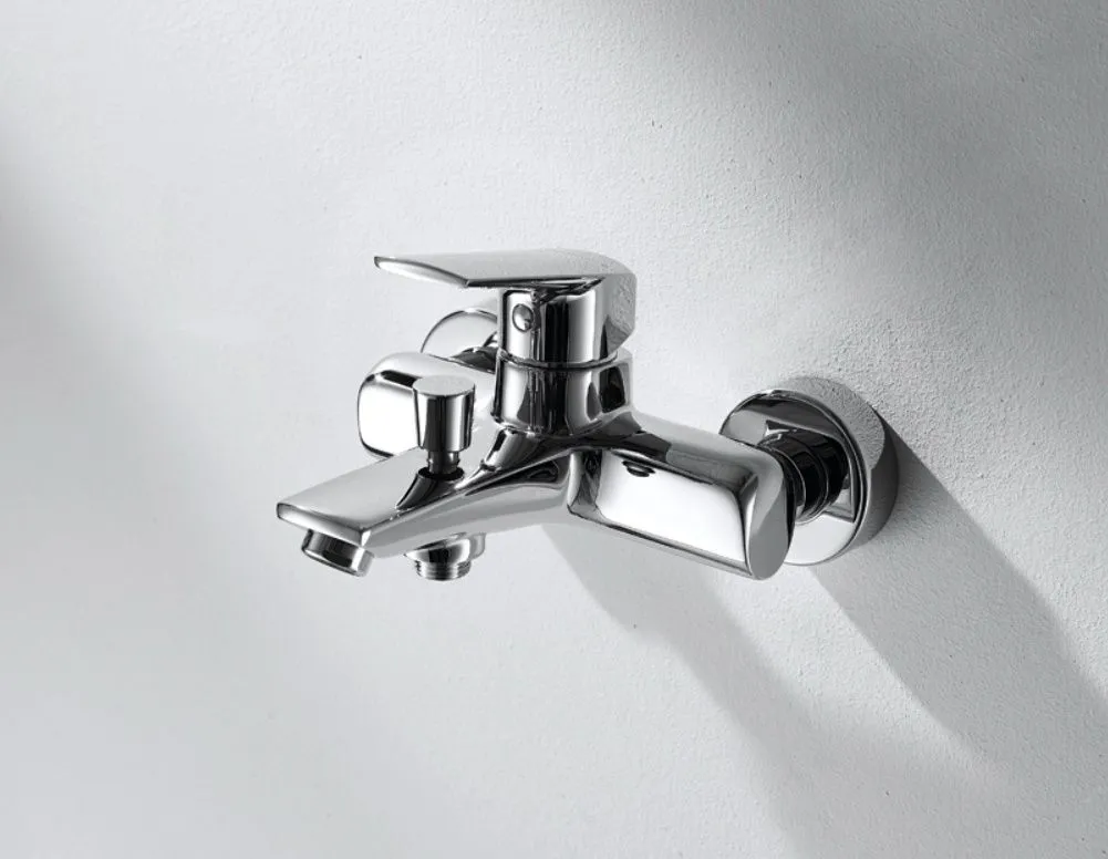 Смеситель для ванны Bravat Real F6121179CP-01 с гарантией и доставкой по всему Казахстану Смеситель для ванны Bravat Real F6121179CP-01 большой выбор под ваш дизайн!