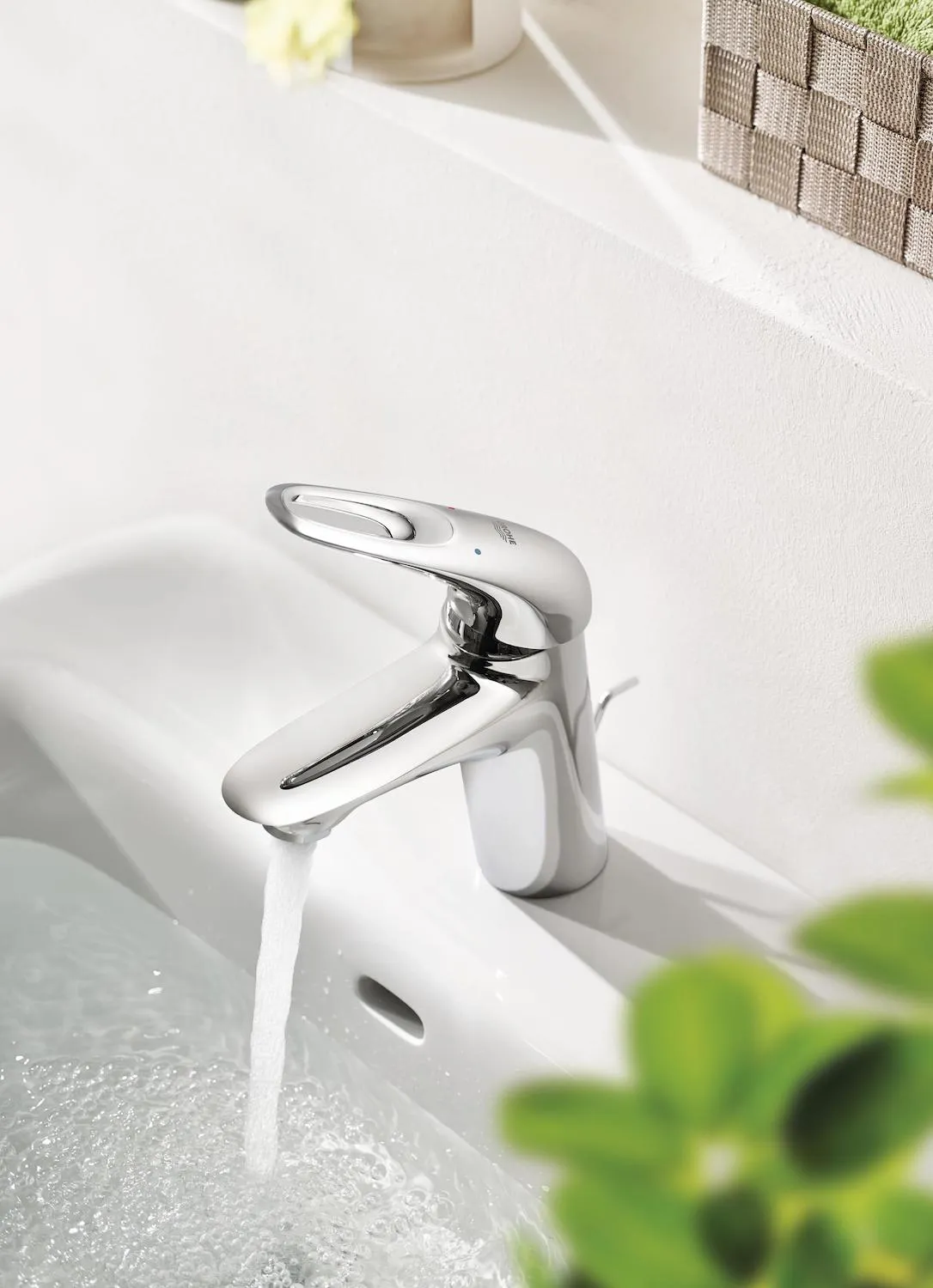 Смеситель для умывальника Grohe Eurostyle S-Size 33558003 с гарантией и доставкой по всему Казахстану Смеситель для умывальника Grohe Eurostyle S-Size 33558003 большой выбор под ваш дизайн!