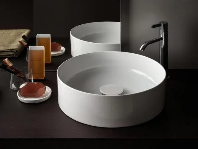 Умывальник Laufen Kartell 42x42 8123310001121 в интернет-магазине Sumom.kz Умывальник Laufen Kartell 42x42 8123310001121 в интернет-магазине Sumom.kz