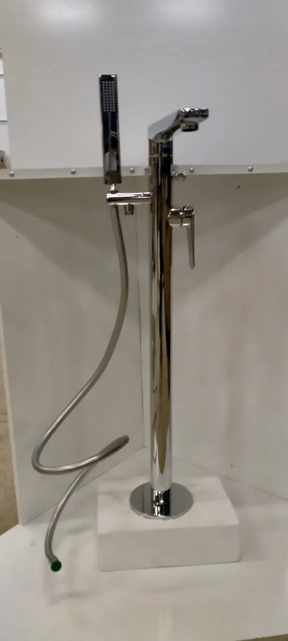 Напольный смеситель Infatti Mondello QA109CR 406221 большой выбор под ваш дизайн!